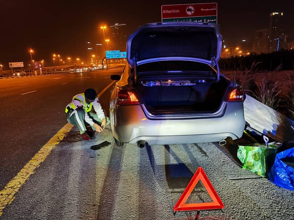 شرطة دبي تنشر الأمان والإنسانية في مختلف الظروف