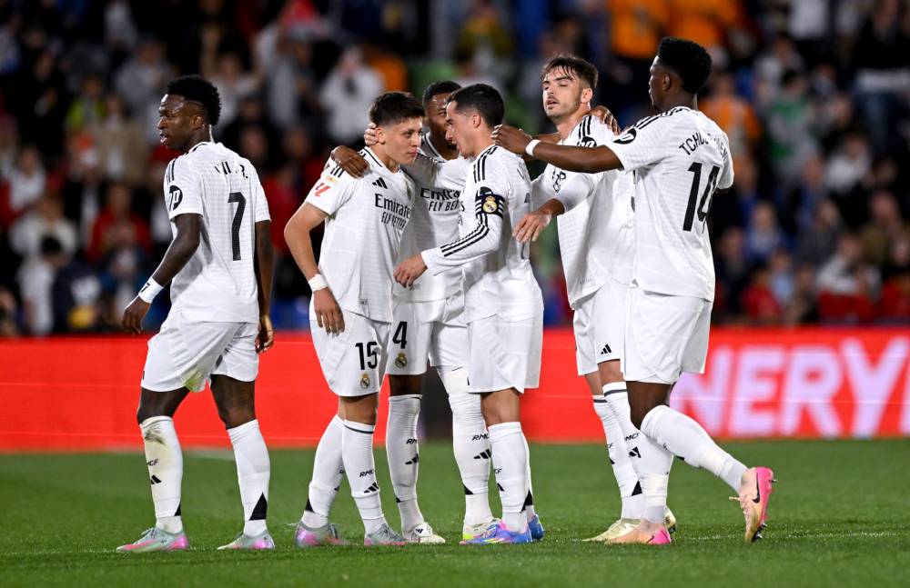 ريال مدريد يستعد لضم صفقات نارية قبل كأس العالم للأندية ريال مدريد يستعد لضم صفقات نارية قبل كأس العالم للأندية