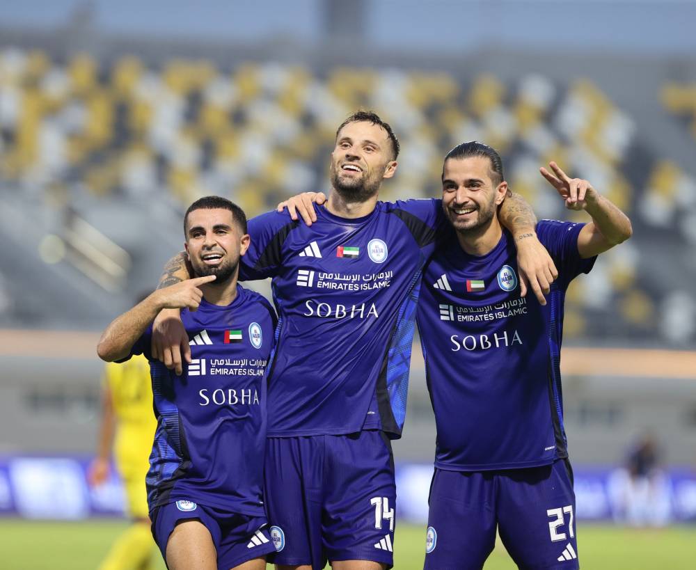 احتفالية لاعبي النصر