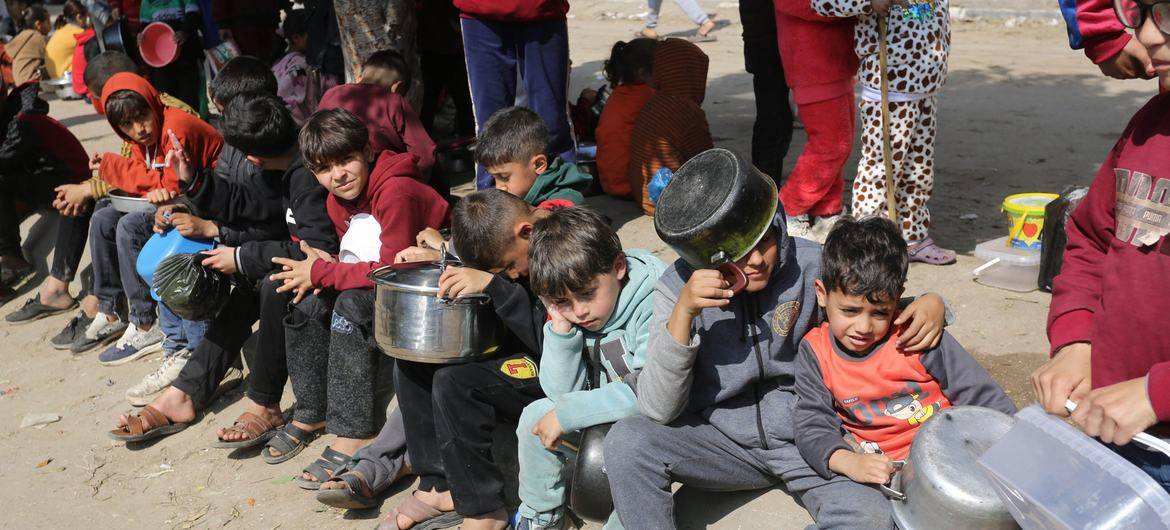 لجنة أممية تدين التجويع الجماعي للأطفال في غزة