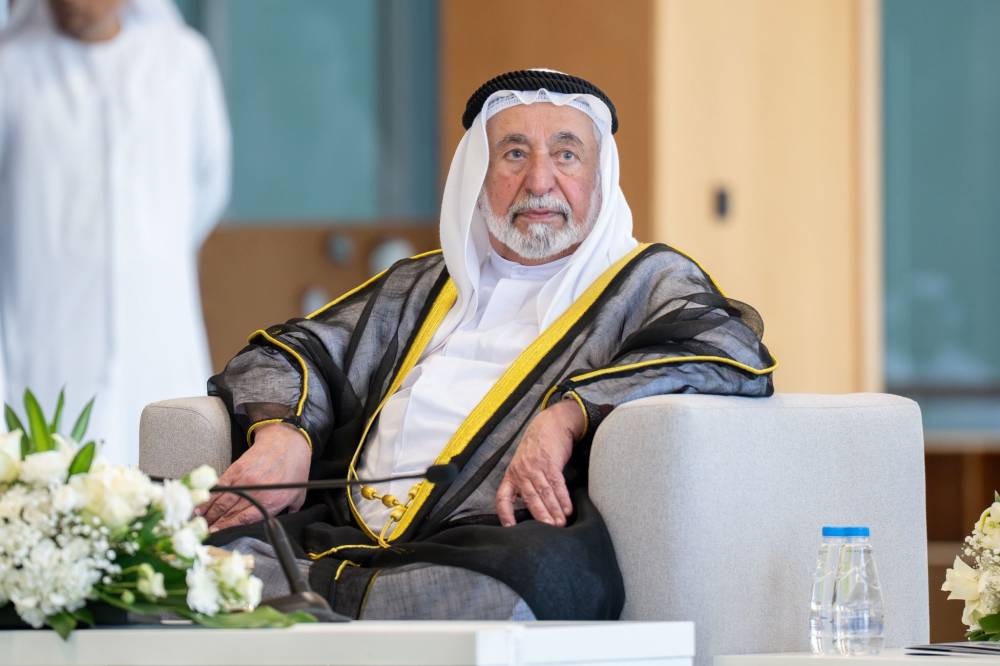 حاكم الشارقة
