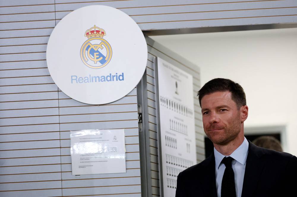 ألونسو يؤكد حاجة ريال مدريد لرودريغو «المذهل»