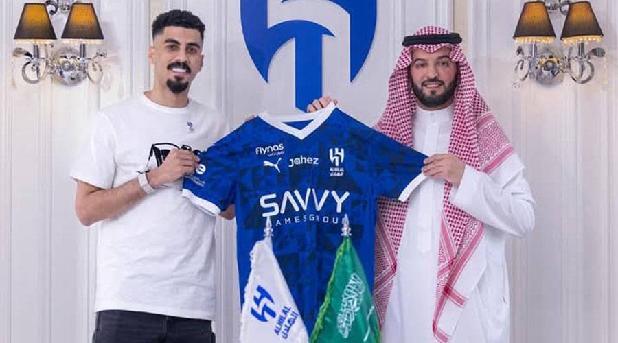 لماذا فضل علي لاجامي الهلال على النصر؟ صفقات كأس العالم للأندية