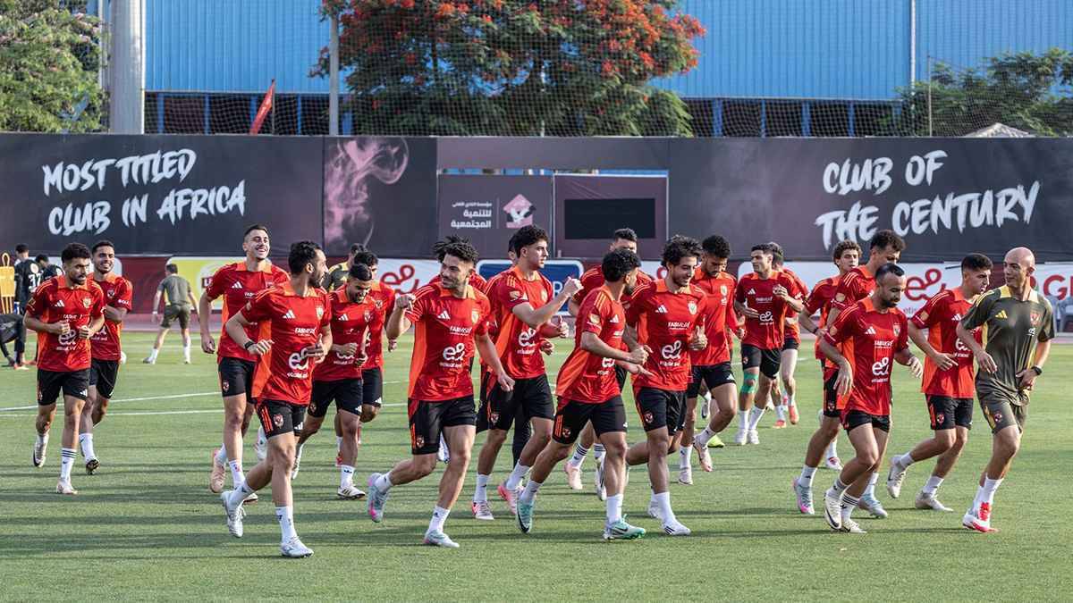 من تدريبات الأهلي
