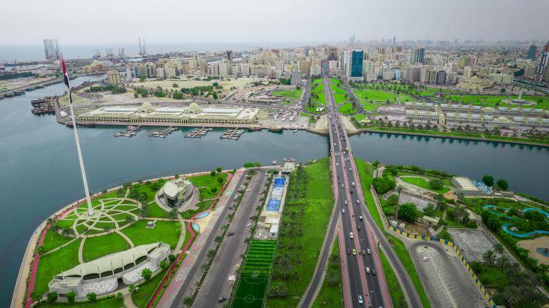 خطة لتحويل حزمة من الطرق المفردة لمزدوجة في الشارقة