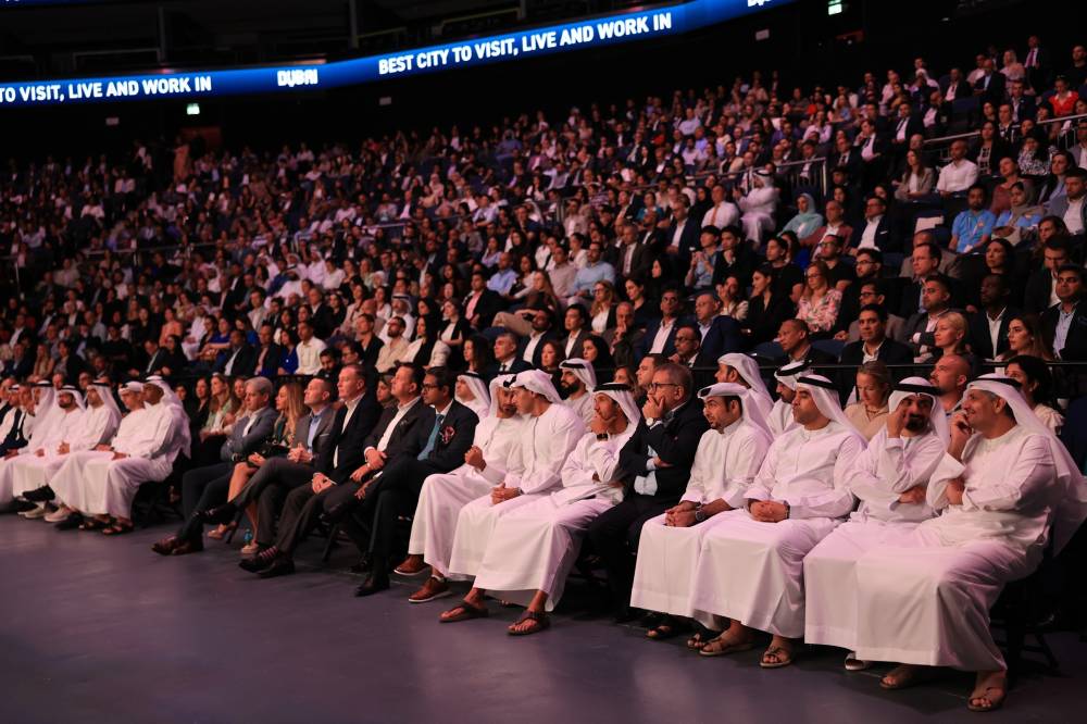 خلال اللقاء الدوري