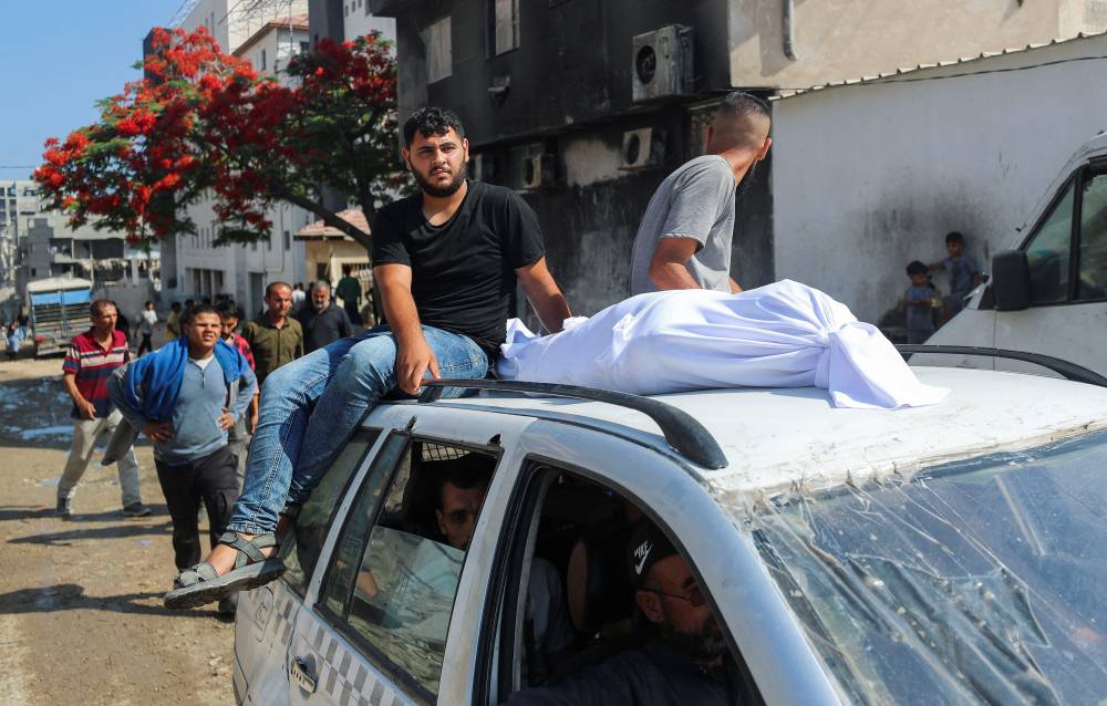 مقتل 23 فلسطينياً بنيران إسرائيلية في غزة مقتل 23 فلسطينياً بنيران إسرائيلية في غزة