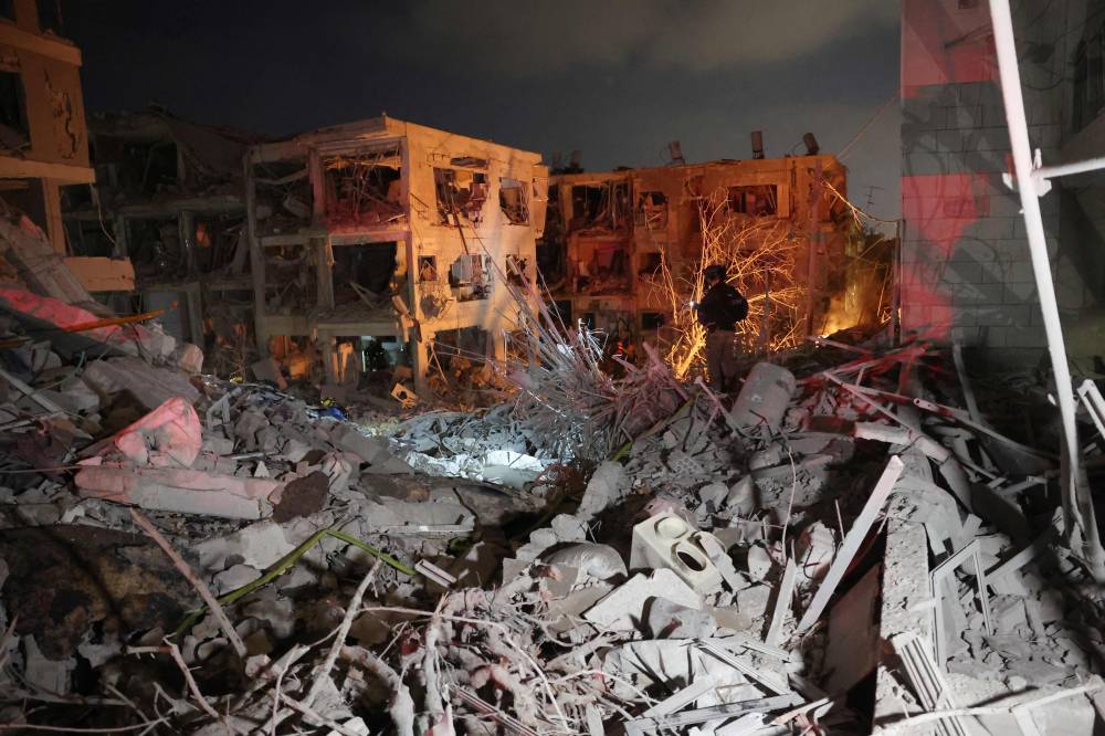 إيران: استهدفنا منشآت تَزوّد بالوقود للطائرات المقاتلة في إسرائيل