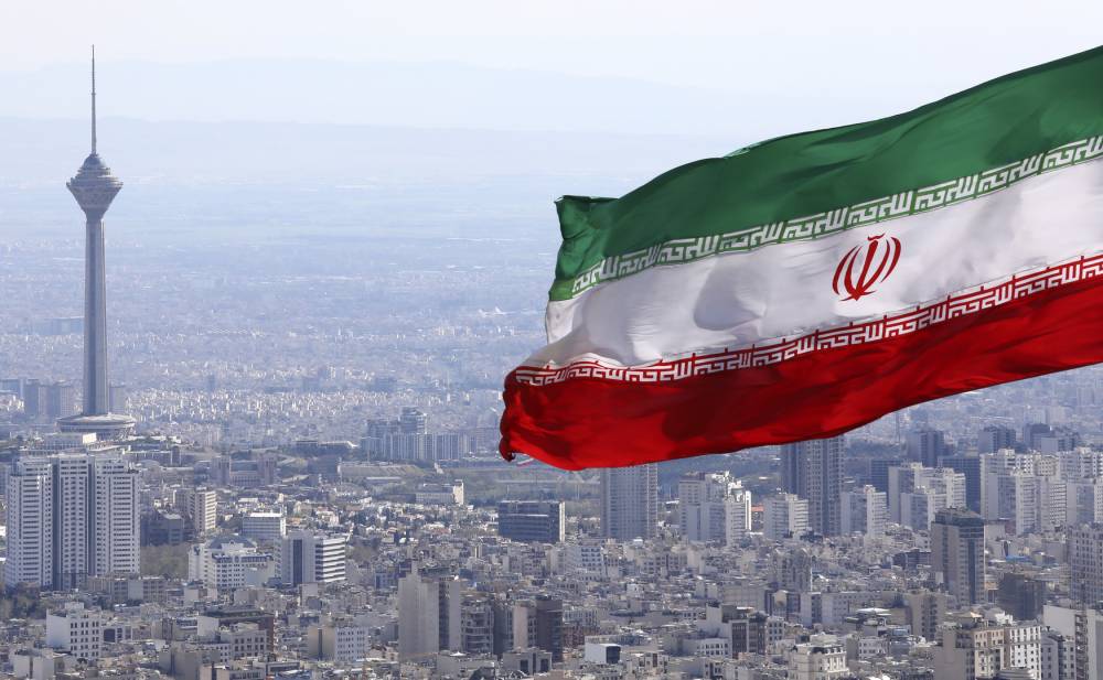 إيران تطلب من وسطاء إقناع ترامب بالضغط على إسرائيل لوقف القتال إيران تطلب من وسطاء إقناع ترامب بالضغط على إسرائيل لوقف القتال