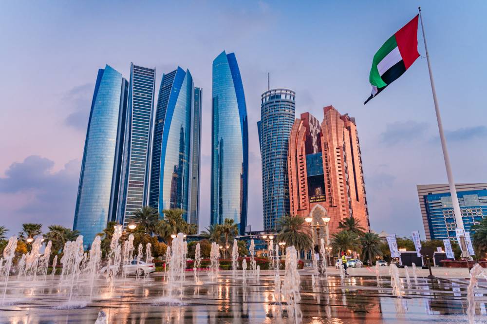 الإمارات بيئة جاذبة للأثرياء الإمارات بيئة جاذبة للأثرياء