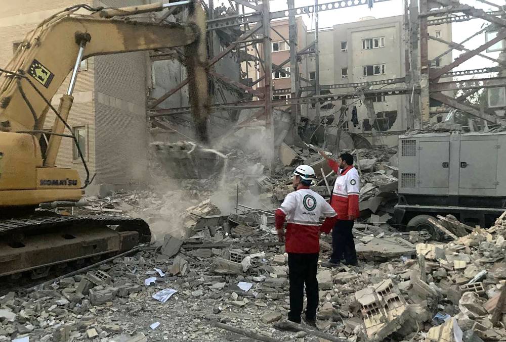 مقتل عالم نووي إيراني في غارة إسرائيلية على طهران مقتل عالم نووي إيراني في غارة إسرائيلية على طهران