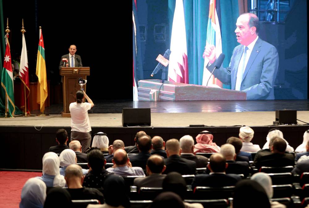 10 آلاف أردني في «مهن من ذهب» 10 آلاف أردني في «مهن من ذهب»