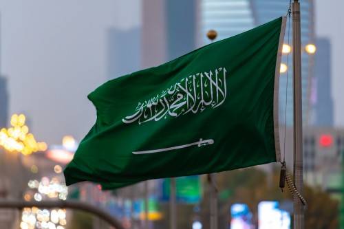 السعودية تدين انتهاك سيادة إيران وتدعو لضبط النفس السعودية تدين انتهاك سيادة إيران وتدعو لضبط النفس