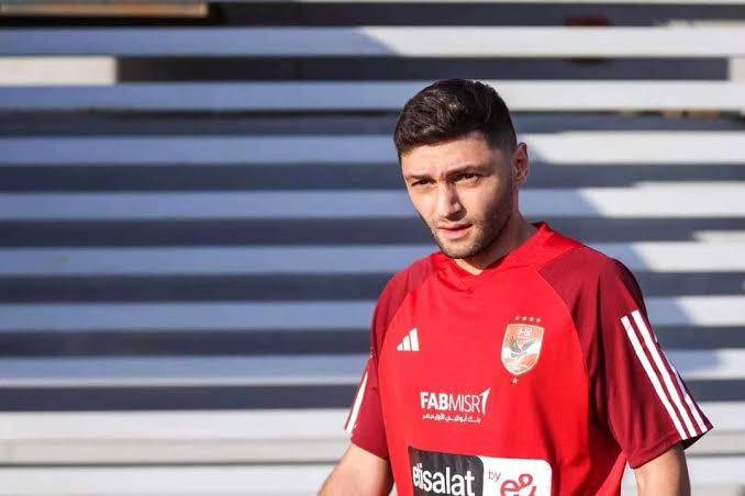بعد تجاهله في المونديال.. نجم وسط الأهلي يستعد لمغادرة الفريق بعد كأس العالم للأندية