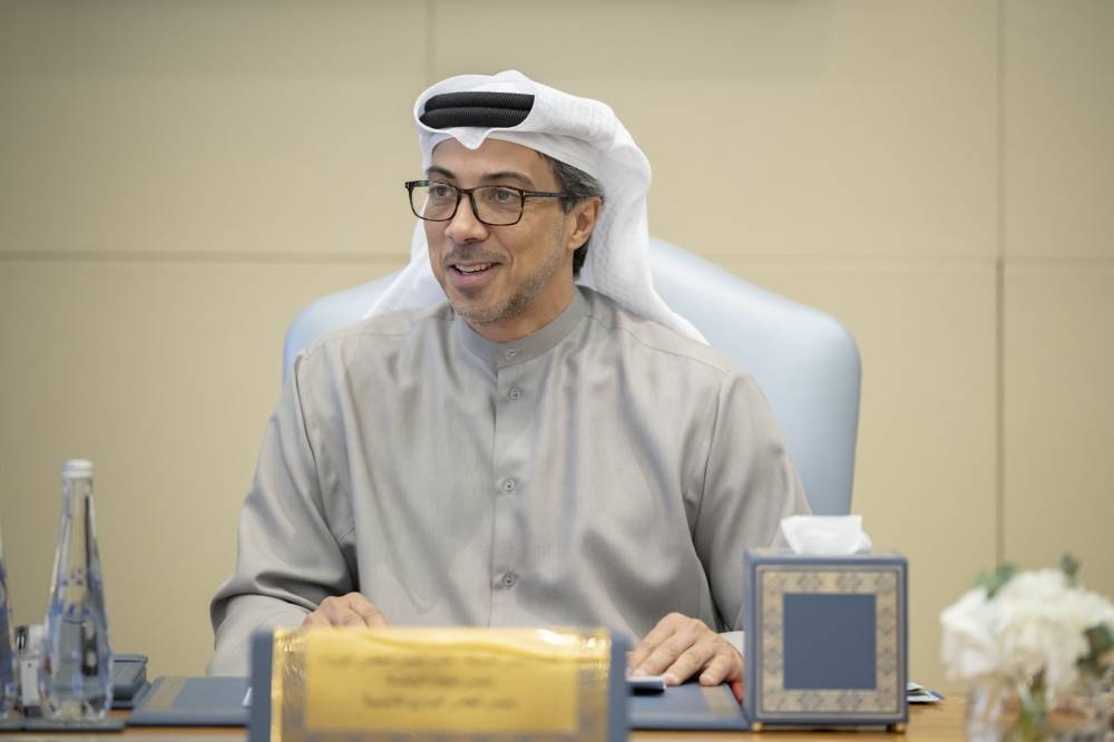 منصور بن زايد