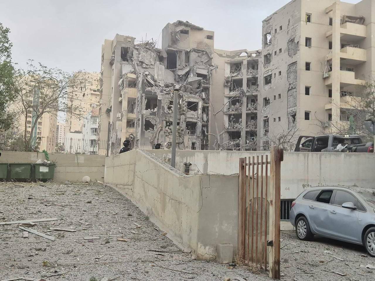 إسرائيل.. 4 قتلى في هجوم إيراني على بئر السبع