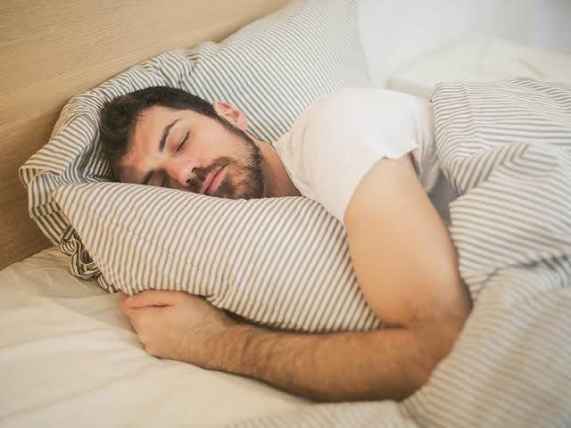 طريقة يومية مذهلة لطرد سموم الدماغ.. وتقلل فرص إصابتك بالخرف طريقة يومية مذهلة لطرد سموم الدماغ.. وتقلل فرص إصابتك بالخرف