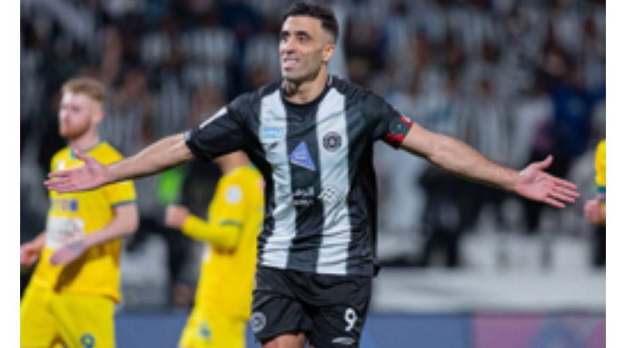 الهلال يضم المغربي حمدالله على سبيل الإعارة