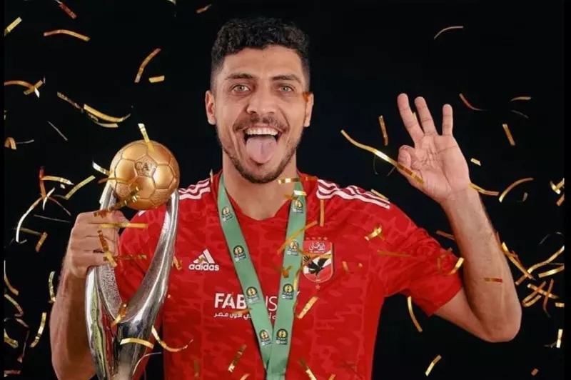 شوبير: محمد شريف يعود إلى الأهلي لتعزيز خط الهجوم