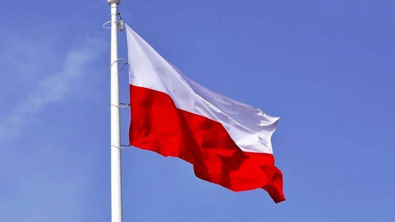 بولندا: سنرفع القيود على الحدود مع ألمانيا عندما تفعل برلين ذلك بولندا: سنرفع القيود على الحدود مع ألمانيا عندما تفعل برلين ذلك