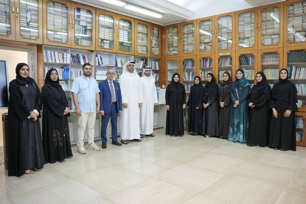 المشاركون في المجلس