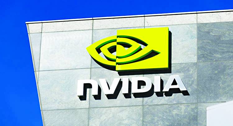Nvidia logo and sign on headquarters building - Santa Clara, California, USA - 2021 «إنفيديا» أول عضو في نادي الـ 4 تريليونات دولار