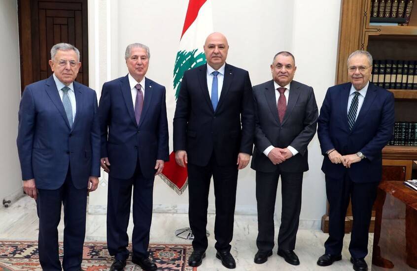 الرئيس اللبناني ووفد مجلس العلاقات العربية والدولية (الخليج)
