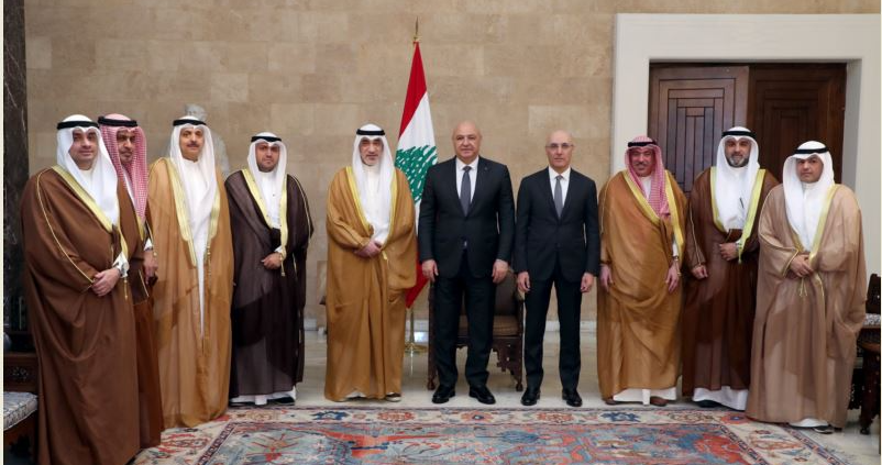 عون يستقبل الوفد الكويتي الزائر في قصر بعبدا(الخليح)
