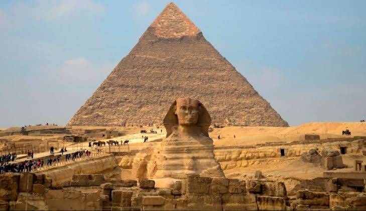 1 - Egypt denies digging around the pyramids in search of