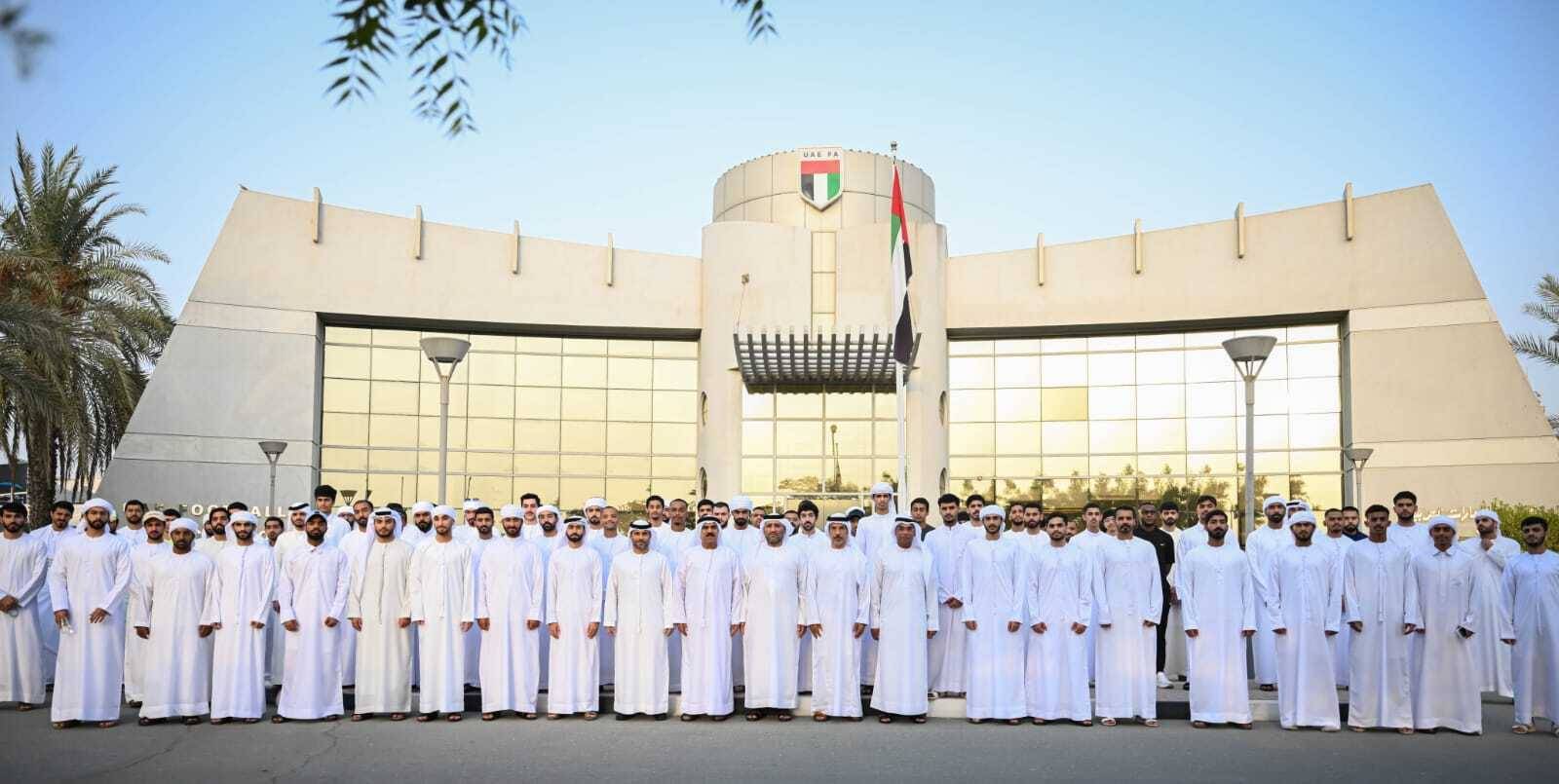 الدراسون في لقطة تذكارية