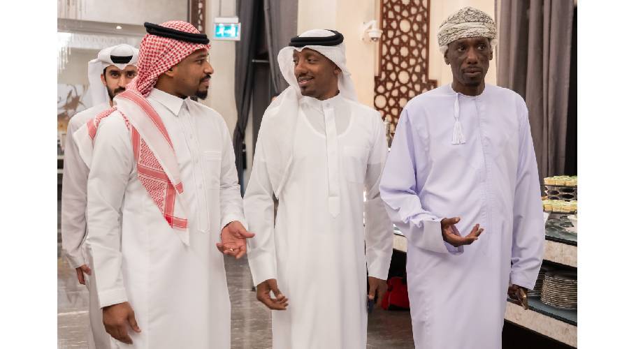 نجوم الكرة الخليجية فيصل خليل والشمراني وفوزي بشير