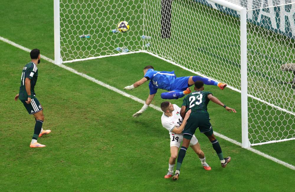 فوز صعب للسعودية على فلسطين.. وسالم الدوسري يتخلى عن ركلة الجزاء لهذا السبب 