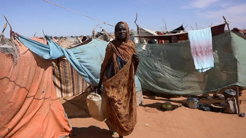 تظاهرات تباغت الجيش السوداني للمطالبة بحكم مدني 