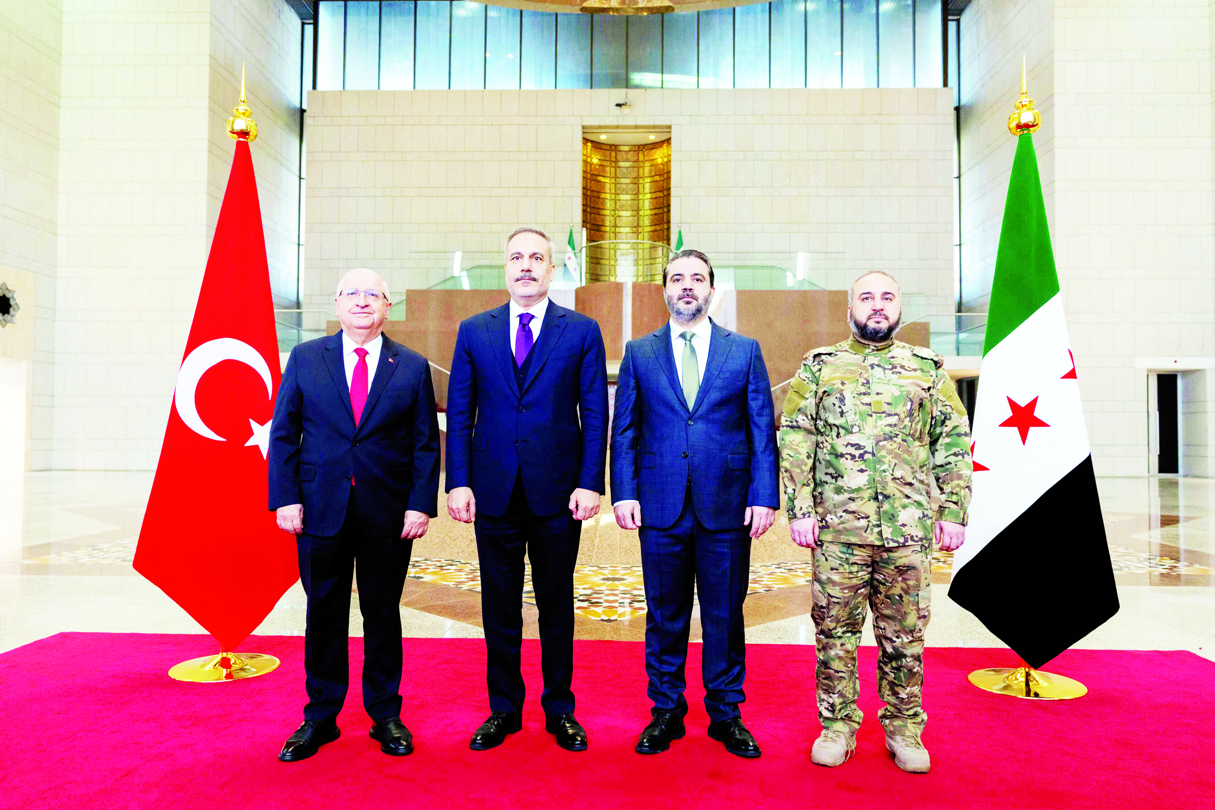 تهدئـة بعـد اشـتباكات داميـة ونـزوح في أحيـاء بحلـب 