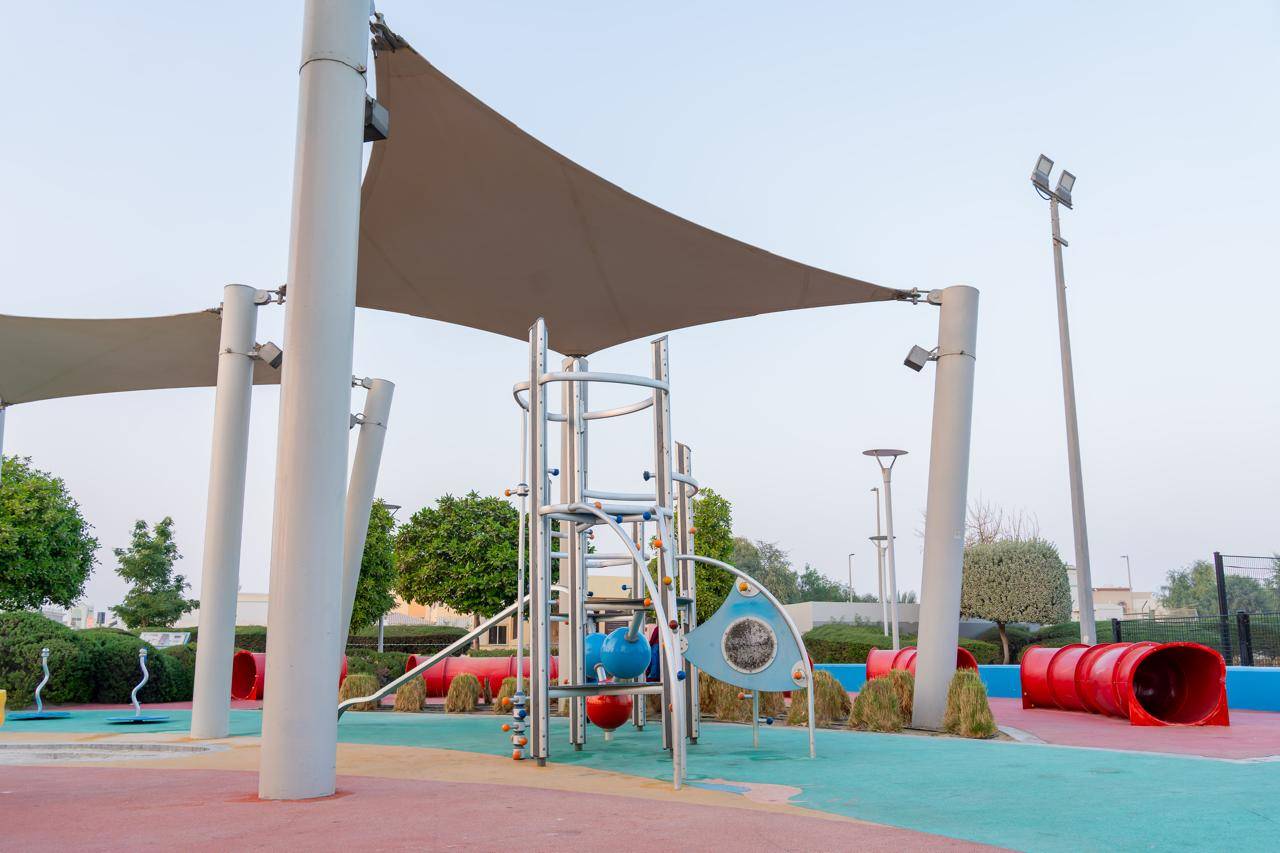 افتتاح 16 حديقة في منطقة الشامخة بأبوظبي 