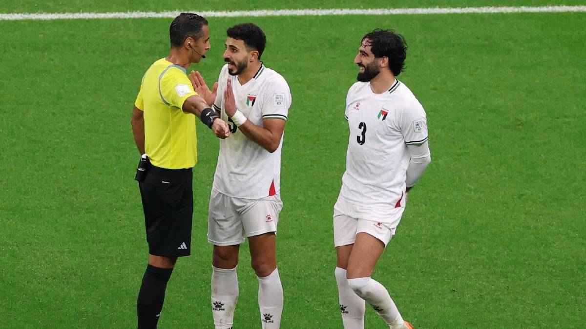 الاتحاد المصري يدين تجريح الرجوب بالحكم أمين عمر 