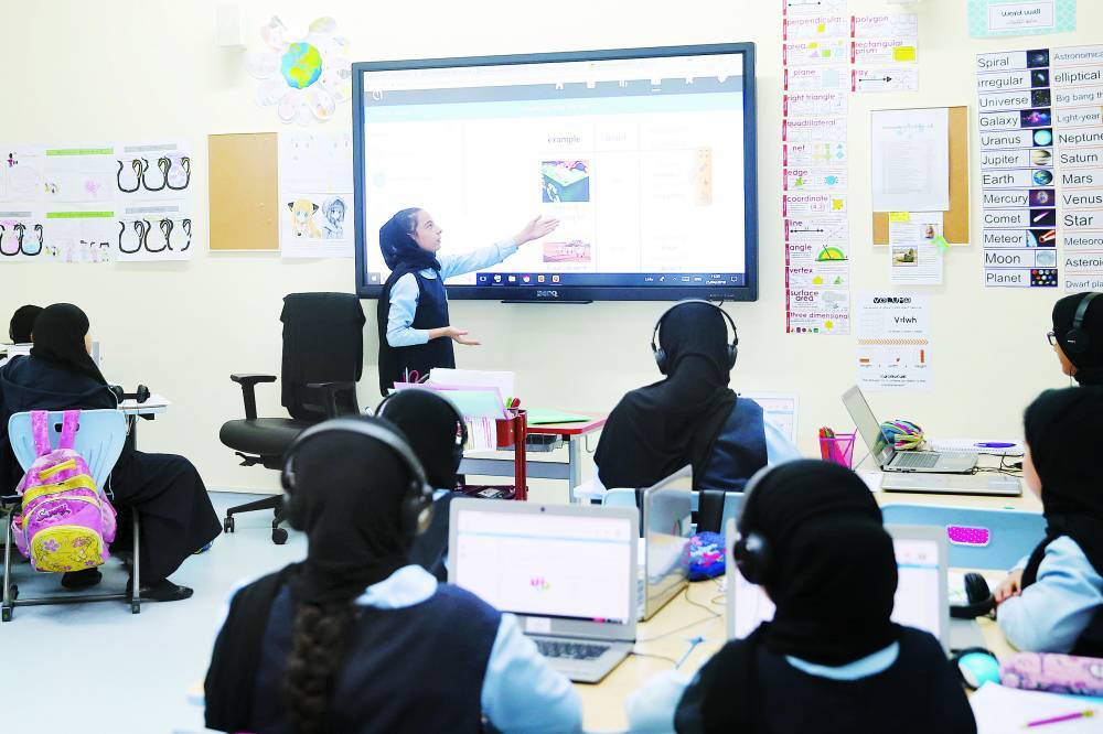 الإمارات تحظر إنشاء وتشغيل المؤسسات التعليمية قبل الحصول على الترخيص 