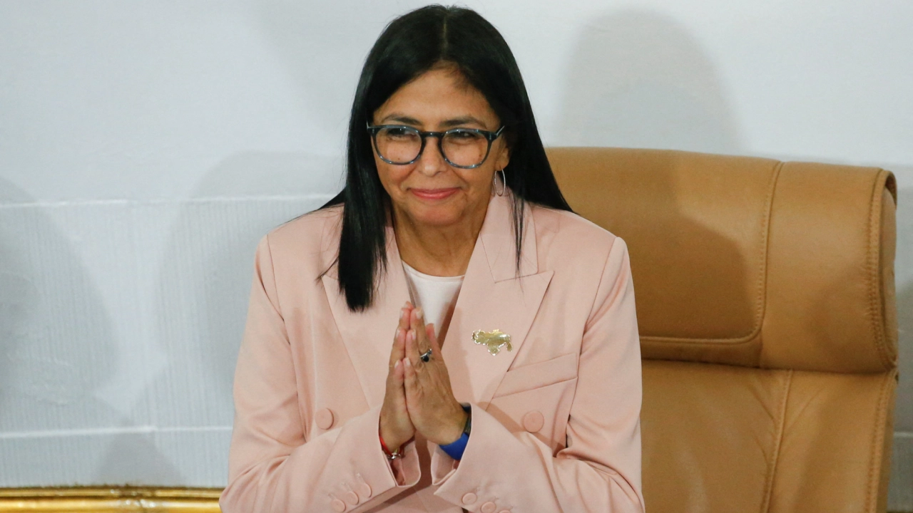 «شجاعة كالنمر».. من هي ديلسي رودريغيز المرشحة لرئاسة فنزويلا؟ 