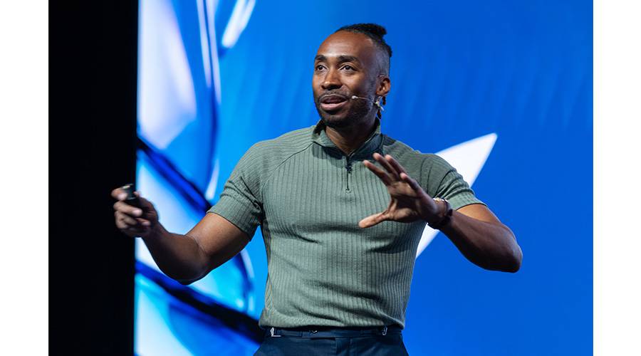 «برنس إي إيه» يكشف الخلطة السحرية لانتشار المحتوى 