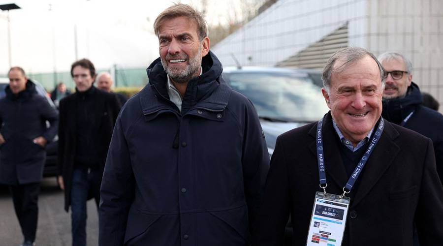 كلوب يؤكد وجود اتصالات لتدريب ريال مدريد 