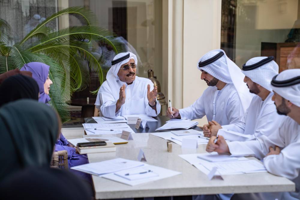 هيئة «استشاري الشارقة» تناقش الخطط البرلمانية المقبلة 