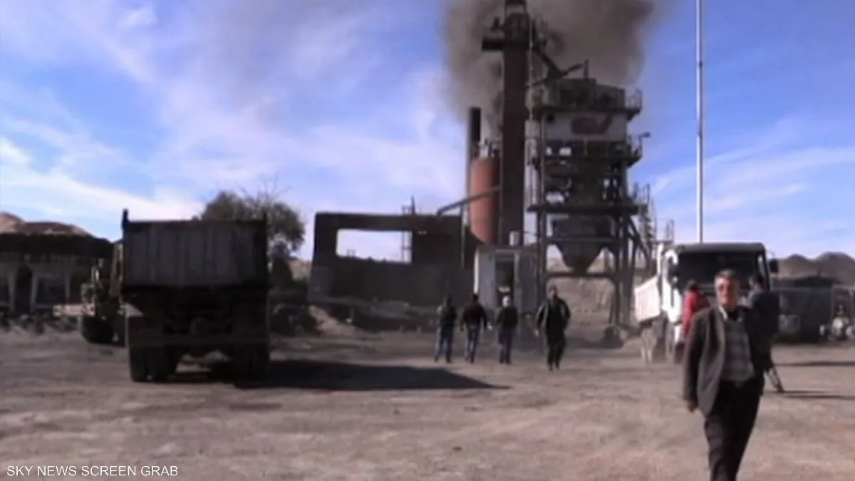 الأكبر في البلاد.. القوات السورية تسيطر على حقل العمر النفطي 