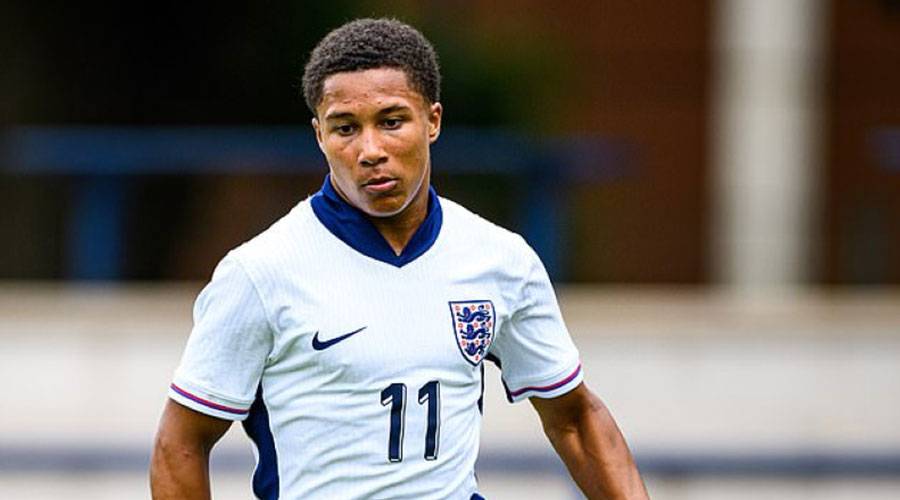 برشلونة يتفاوض مع واعد نورويتش سيتي 