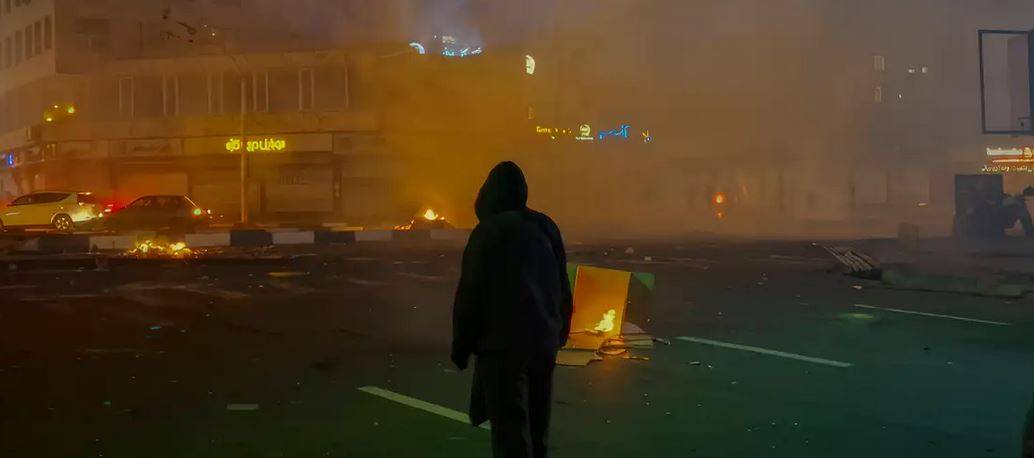 تقارير: إيران تحتجز 42 ألف شخص عقب الاحتجاجات 