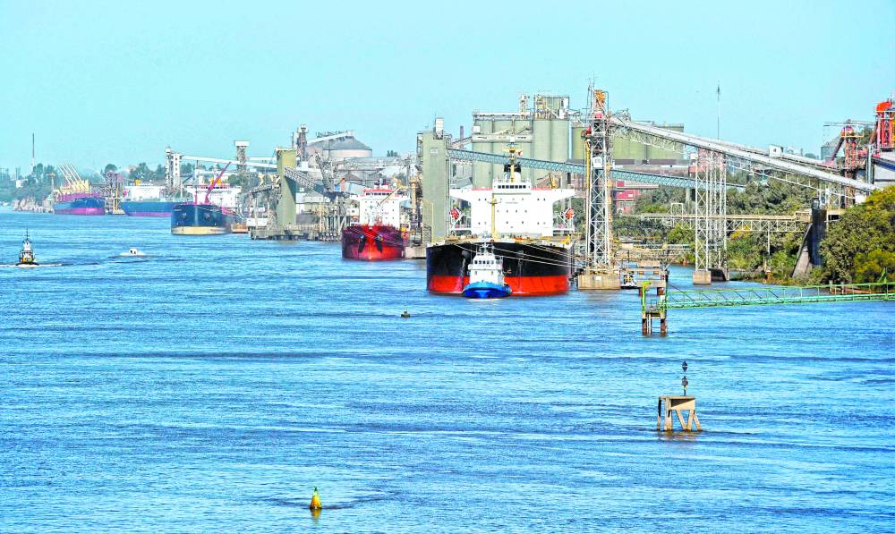 الأرجنتين تفتح أسواقها أمام منتجات أمريكا مقابل تخفيف الرسوم 