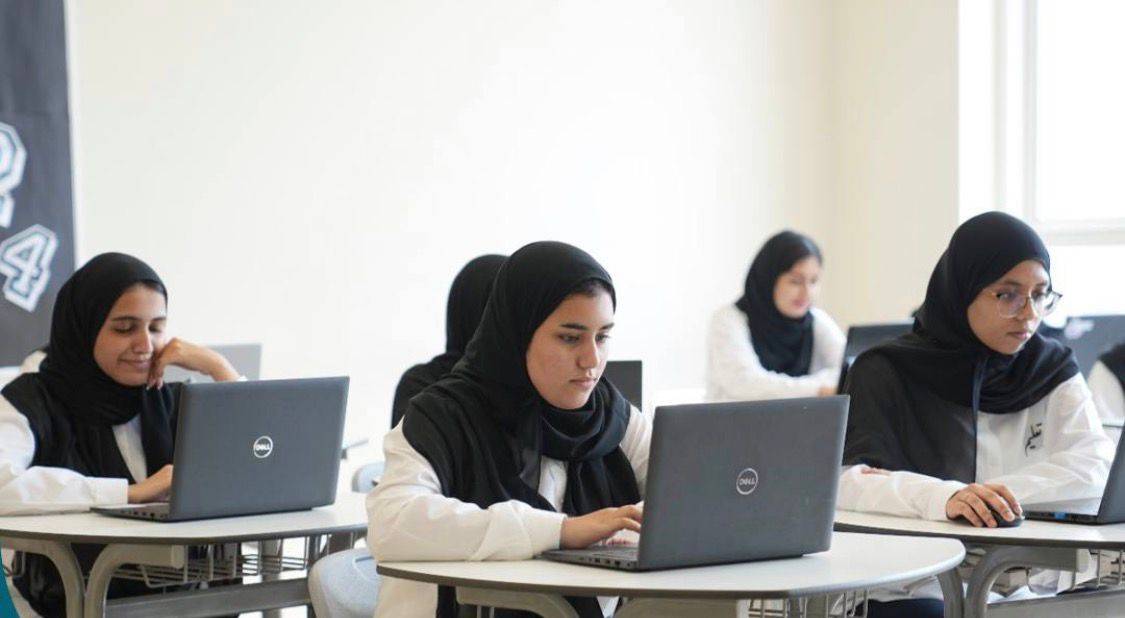 لابتوب للمدارس