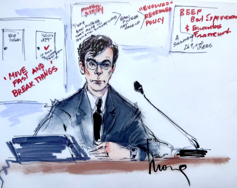 رئيس إنستغرام ينفي تهمة «الإدمان السريري» أمام محاكمة تاريخية 