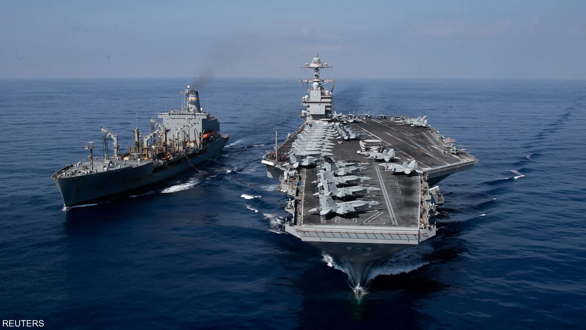 ترامب يرفع مستوى التوتر.. حاملة طائرات ثانية تتجه للشرق الأوسط وتحذيرات لإيران 