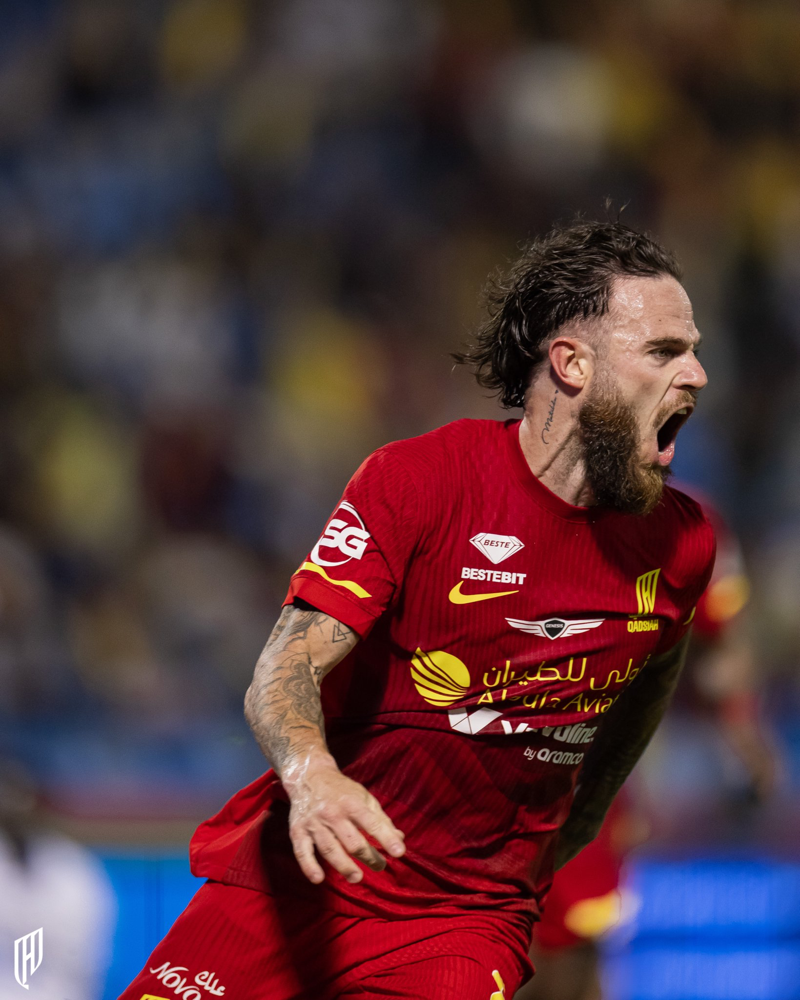 القادسية ينتزع نقاط نيوم.. والتعاون يسقط أمام ضمك 