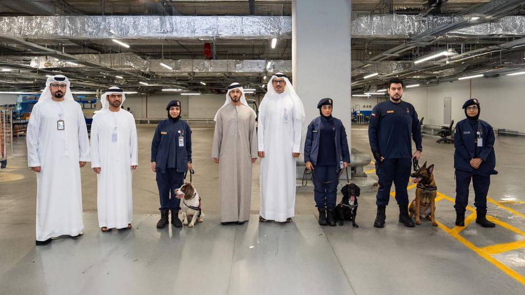 رئيس جهاز مكافحة المخدرات يتفقد نظام التفتيش بمطار زايد الدولي